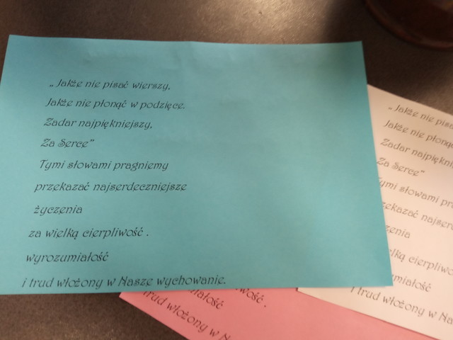 Uczniowie Nauczycielom.