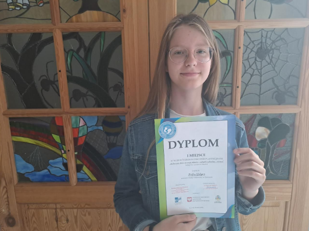 Zwyciężczyni Wojewódzkiego Konkursu Plastycznego