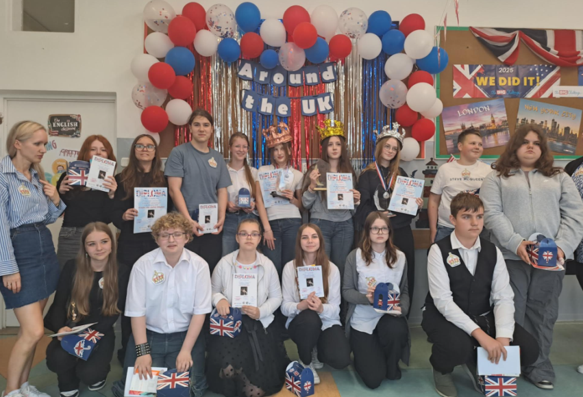 AROUND THE UK – KONKURS