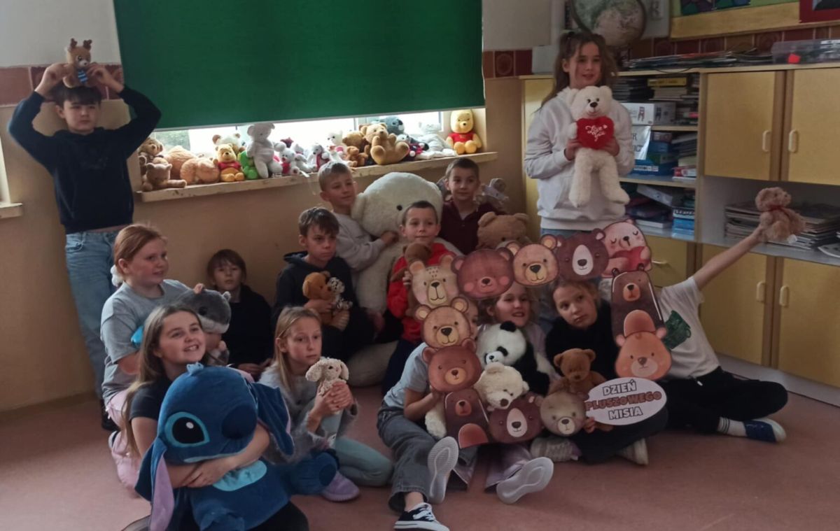 Galeria zdjęć: Pasowanie na czytelnika