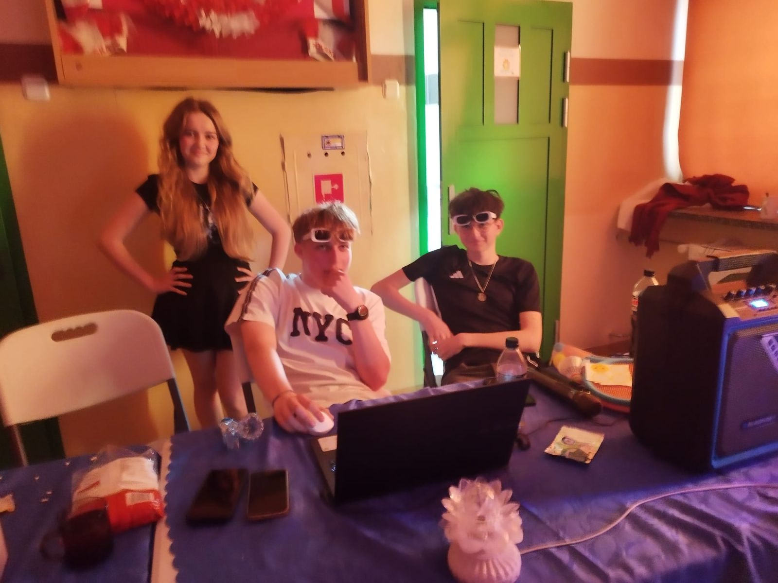 Zdjęcie: Wideorelacja z dyskoteki część 1